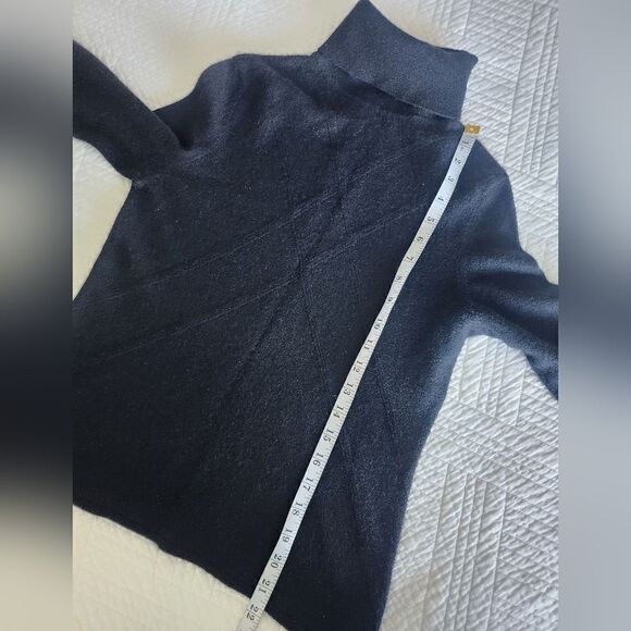 Classiques Etier cashmere turtleneck sweater - Picture 5 of 9